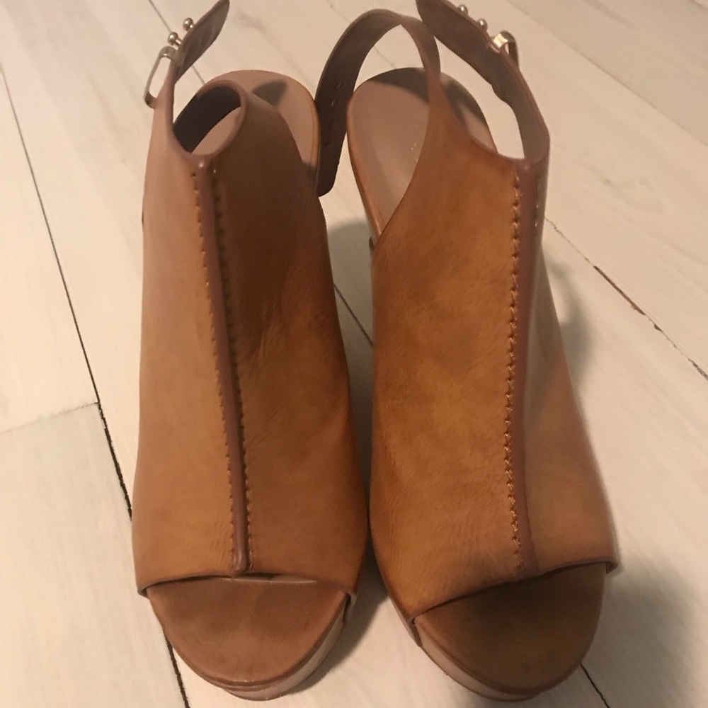 Charles by Charles David Tan Leather Wedge Sandal